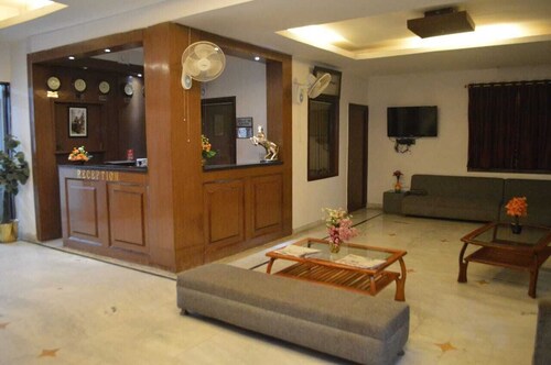 A popular 5-bedroom bed and breakfast accommodation in Bodh Gaya.
