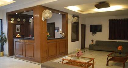 A popular 5-bedroom bed and breakfast accommodation in Bodh Gaya.