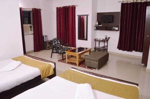 5 chambres, bureau, Wi-Fi gratuit, draps fournis