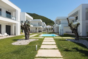 Front of property - White Dream Residential Complex  (Skála Rachoníou)