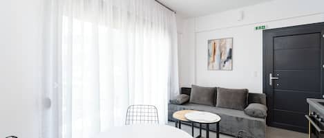 Classic Apart Daire, Havuz Manzaralı | Oturma alanı