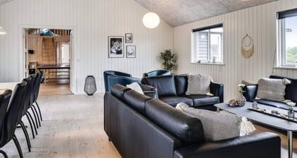 5 Star Holiday Home in Spottrup