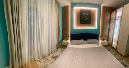 city center 1-bedroom apartment with WiFi and AC in delightful Shkodër