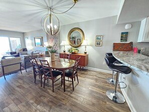 Dining - Sandy Key 311:  3 BR/2 BA Beachfront Condo in Perdido Key, FL, On-Site Rental Office, Sleeps 6 (Pensacola)