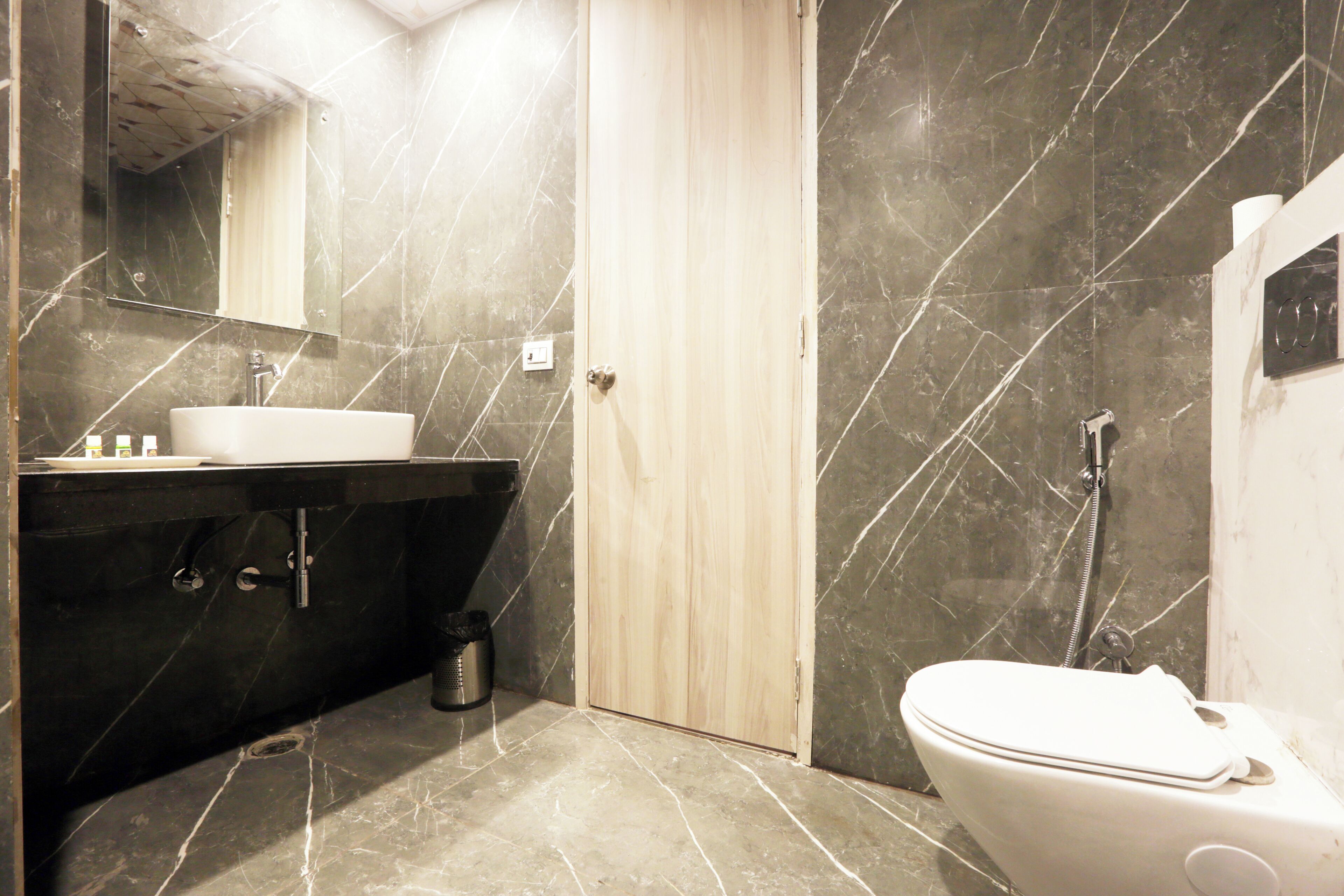 Photo - Hotel Ginger Palace Near Delhi Airport