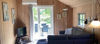 6 Person Holiday Home in Hovborg