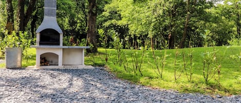 Khuôn viên nơi lưu trú