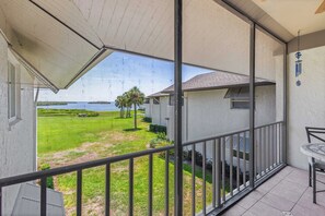 Property grounds - Pelican Harbour, Beach Club T2 Condo by RVA (Longboat Key)
