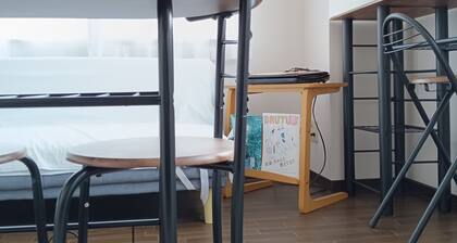 Siesta A completely private space reserved for private parties. 2-minute walk from Keikyu Noumidai Station with direct access to Haneda Airport. Self check-in!