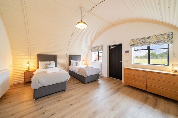 Iron/ironing board, travel cot, free WiFi, bed sheets