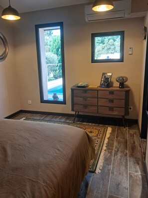 1 chambre, fer et planche à repasser, Wi-Fi, draps fournis