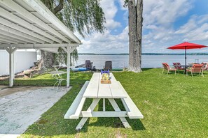 House (2 Bedrooms) | Interior - Dock + Kayak: Lakefront Gem on Saratoga Lake (Saratoga Springs)