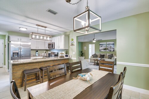 5 Mi to Gulf Beaches: Coastal Alabama Home