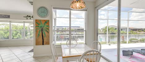 Casa (3 Bedrooms) | Interior