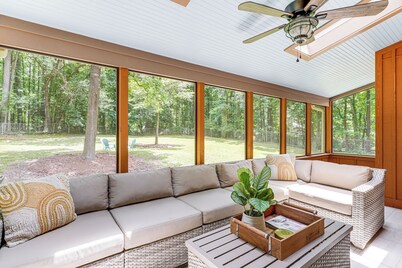 ~ 1 Mi to Dtwn Alpharetta: Home w/ Screened Porch!