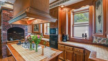 House (1 Bedroom) | Front of property