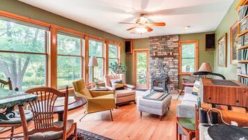House (1 Bedroom) | Front of property