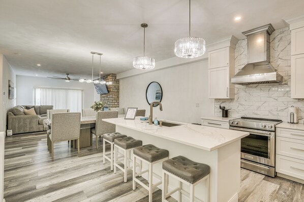 Apartment (1 Bedroom) | Interior