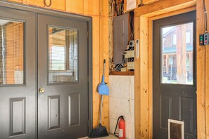 Apartment (0 Bedroom) | Interior