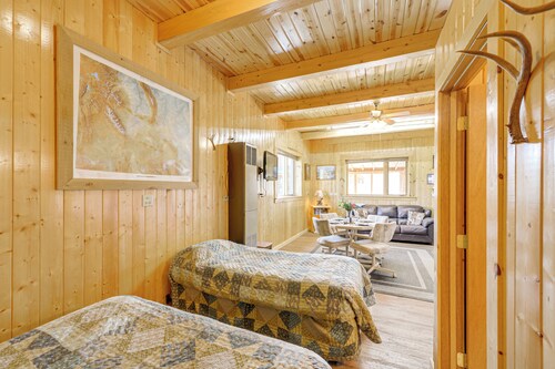 Close to Green River: Quaint Mtn-view Studio!