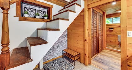 10 Mi to Newfoundland Lake: Updated Forest Retreat