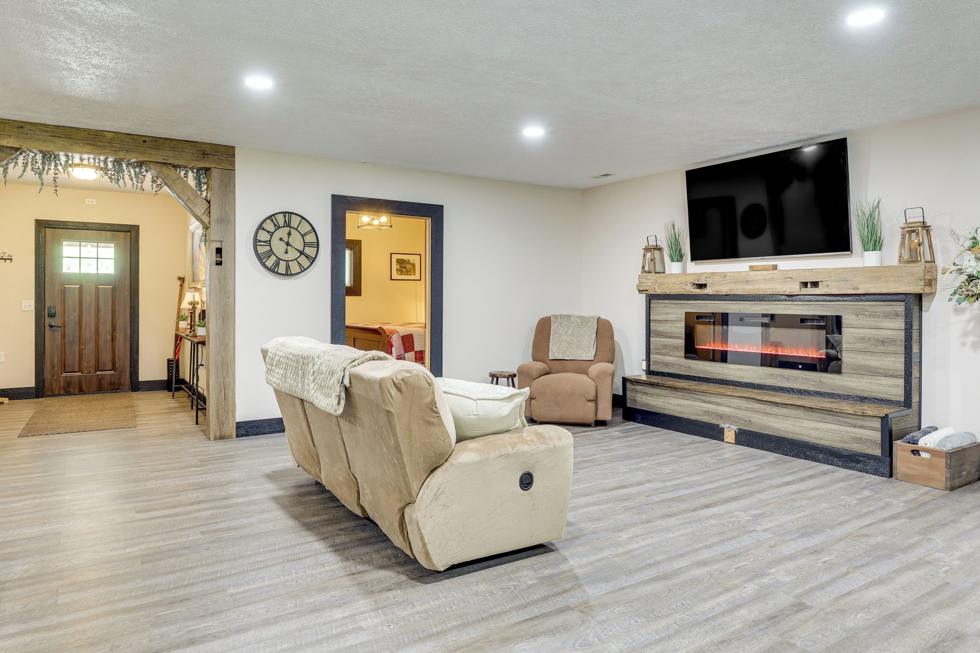 House (4 Bedrooms) | Interior