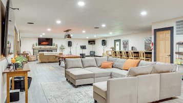 Rumah (4 Bedrooms) | Interior