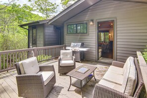 House (2 Bedrooms) | Interior - Resort Perks, By Lake Glenville: Chinquapin Escape (Glenville)
