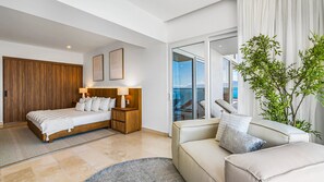 4 bedrooms, Internet - Beachfront Luxury 4BR Penthouse With Incredible Ocean Views (Puerto Vallarta)