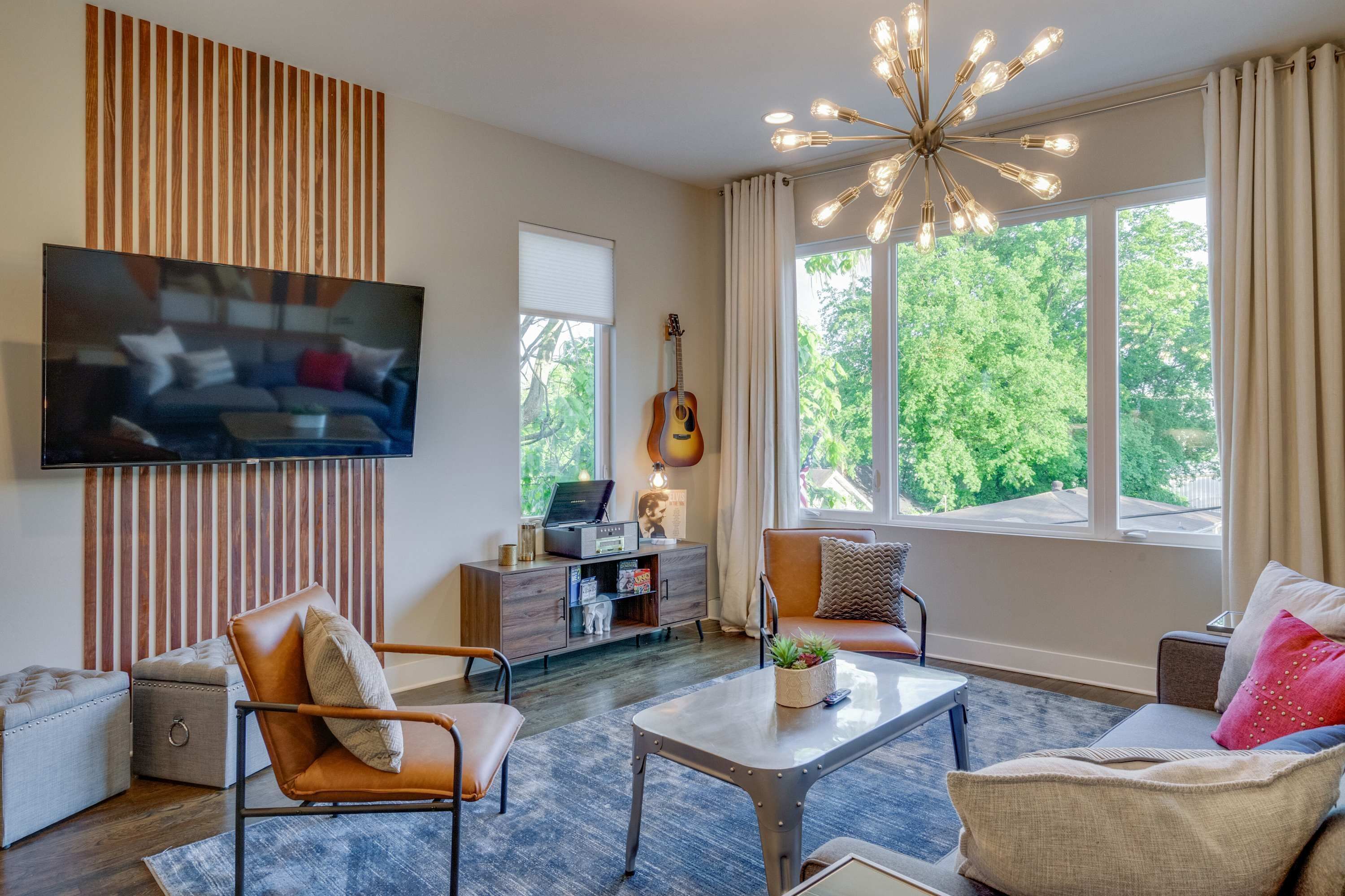 9 habitaciones y acceso a internet 