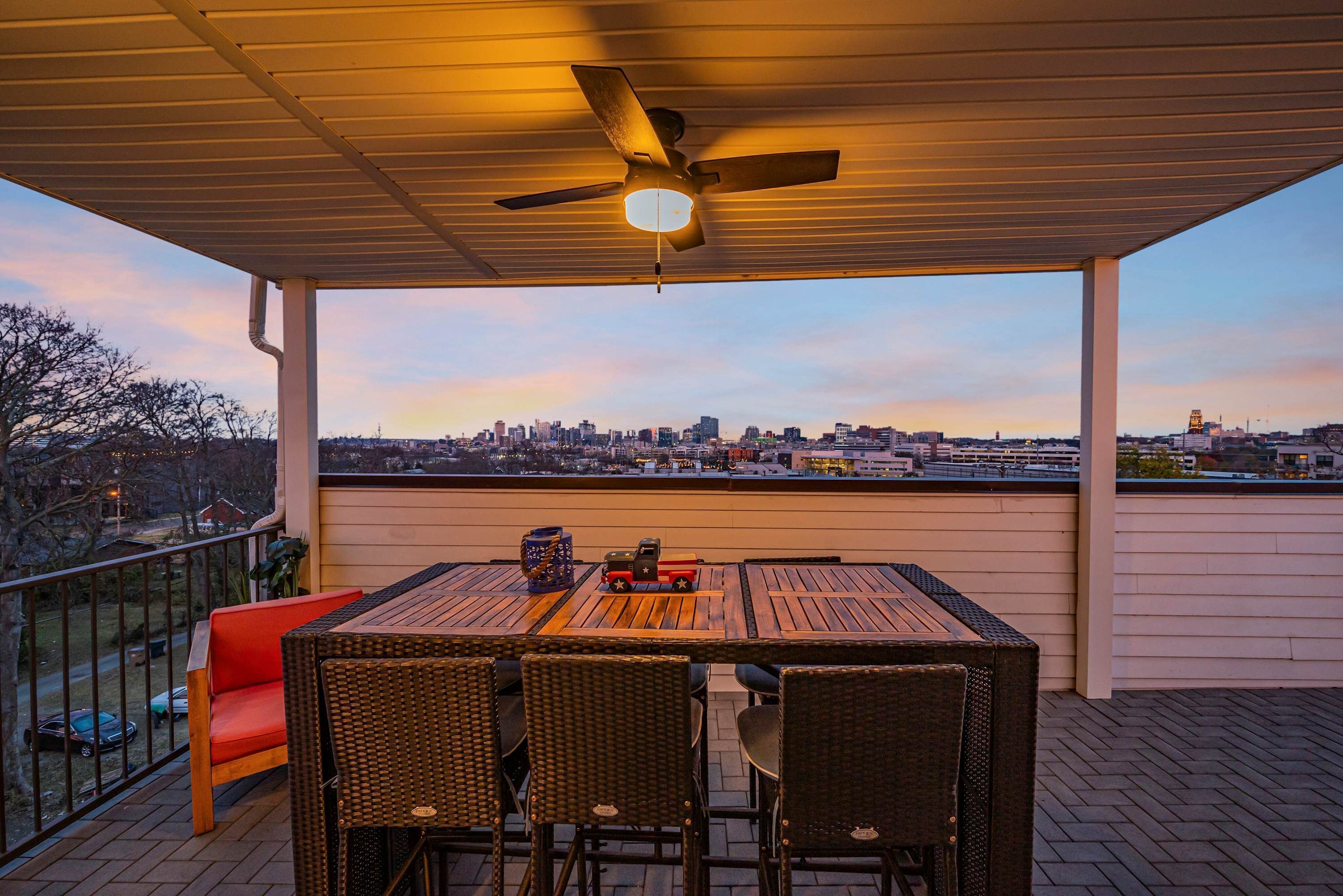 Hus | 9 sovrum och internet