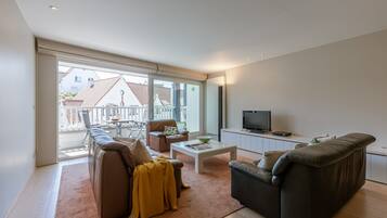 Apartment | 2 bedrooms, Internet