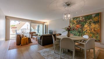 Apartment | 2 bedrooms, Internet