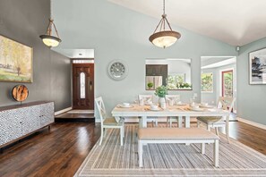 Rumah | 5 kamar tidur dan internet