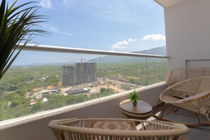 Property grounds - Luxury apartment with beach and pool view (Santa Marta)