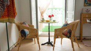 Unclassified image, 3 of 33, button - Apartment in Penaflor With Charming Patio (Penaflor)