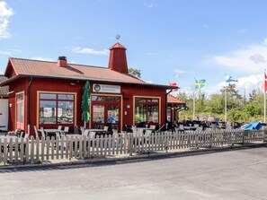 하우스 | 야외 식당