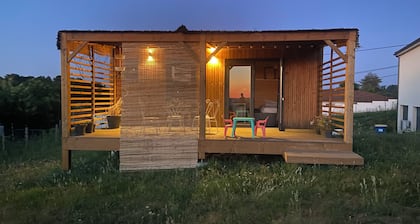 Tiny House haut gamme sur grand terrain, vue sur limoges