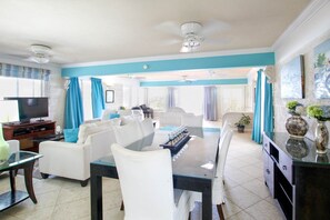 House, 4 Bedrooms | Interior