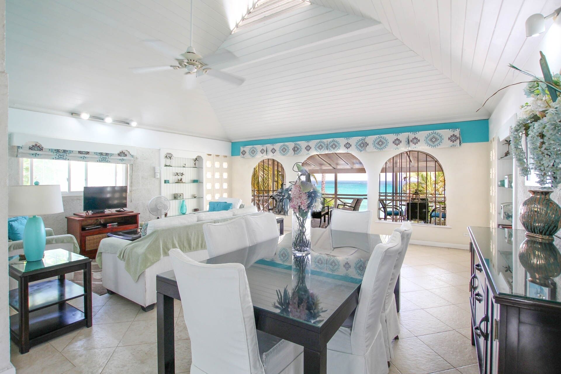 Apartment, 2 Bedrooms | Interior