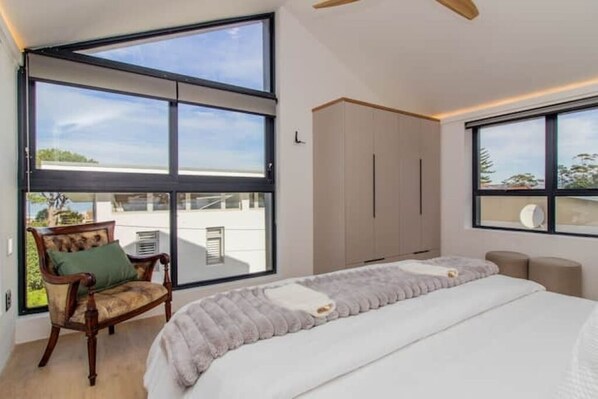 4 dormitorios, escritorio, tabla de planchar con plancha y wifi gratis