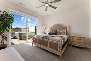 8 chambres, espace de travail pour ordinateur portable