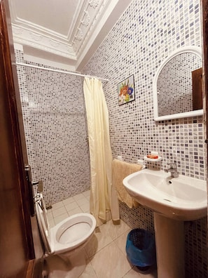 Apartment, 2 Bedrooms, Accessible, Smoking | Bathroom - Beautiful Studio in Casablanca (Casablanca)