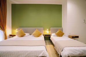 Comfort Triple Room, Balcony | Free minibar, in-room safe, desk, laptop workspace