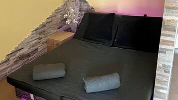 1 Schlafzimmer, Bügeleisen/Bügelbrett, WLAN, Bettwäsche
