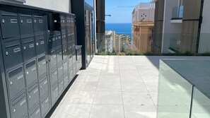 Interior - The Monaco gateway (Beausoleil)