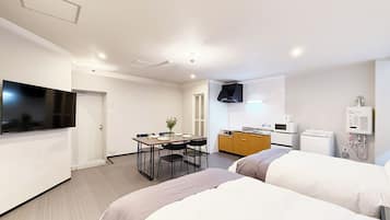 City Studio | Iron/ironing board, free WiFi, bed sheets