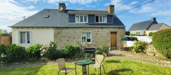 A 10 min. à pied du Sillon de Talbert, maison idéale pour couple.