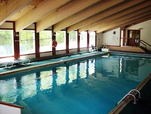 Piscine couverte