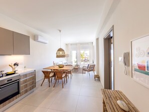 Interior - 2 bedroom ground floor apartment (Kapparis)